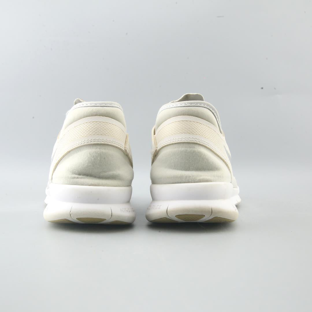 NIKE FREE TR FIT 5