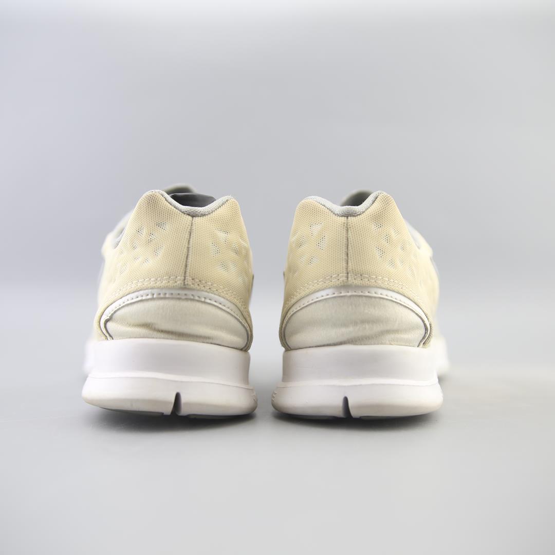 NIKE FREE 5.0