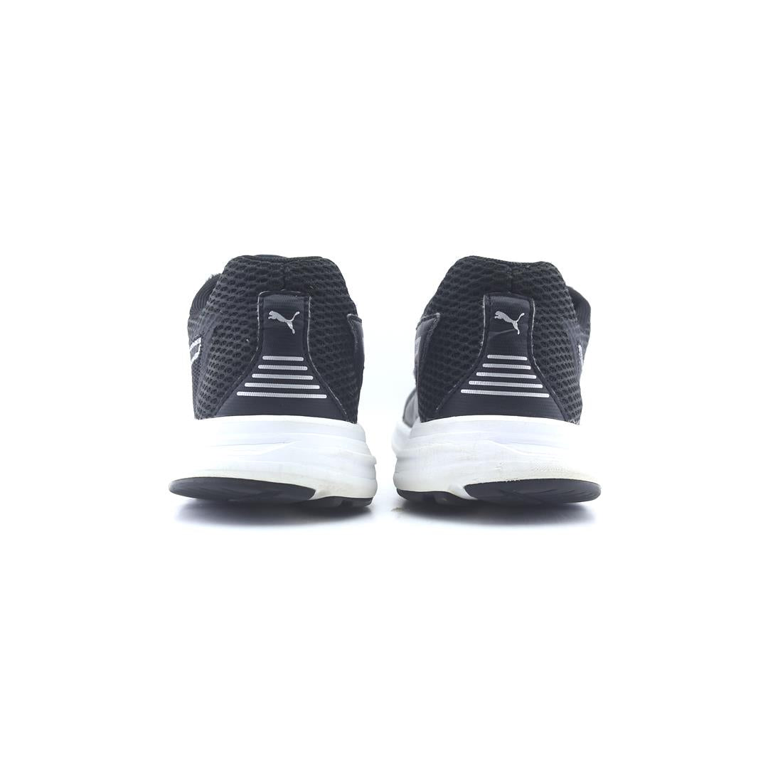 PUMA ESSENTIAL RUNNER