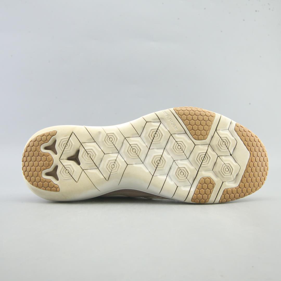 NIKE FLEX SUPREME TR 6