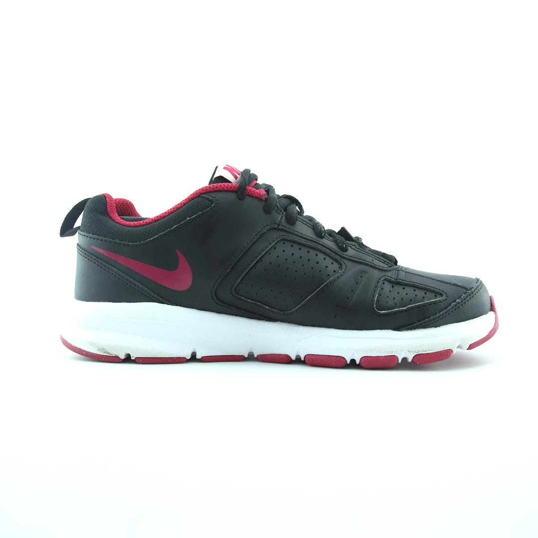 NIKE T-LITE XI