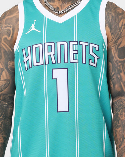 Jordan Charlotte Hornets LaMelo Ball #1 Icon Swingman 22/23 Jersey Rapid Teal