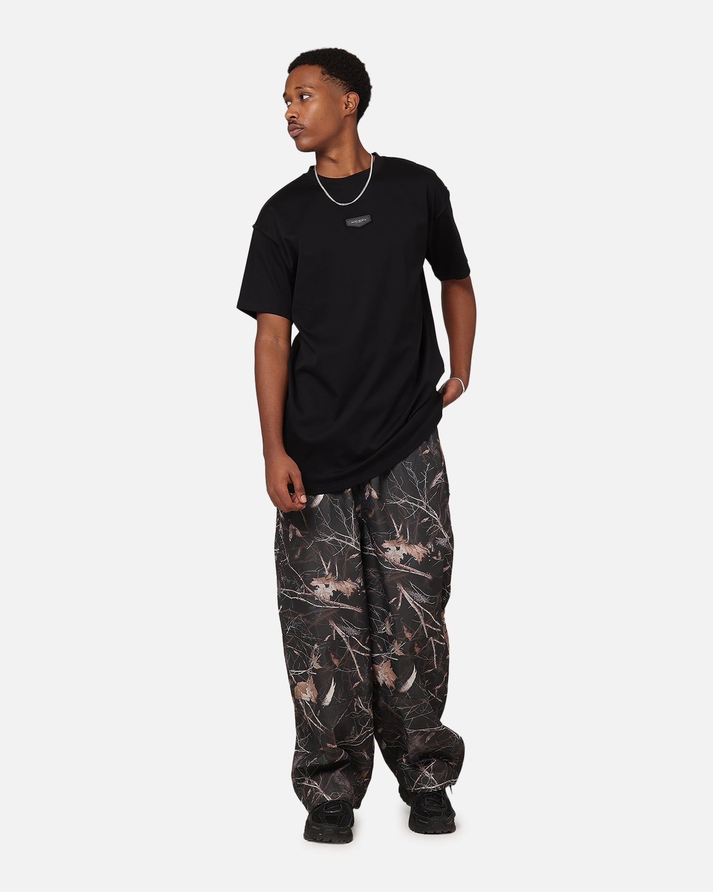 Saint Morta Stain Resistant Lafayette T-Shirt Black