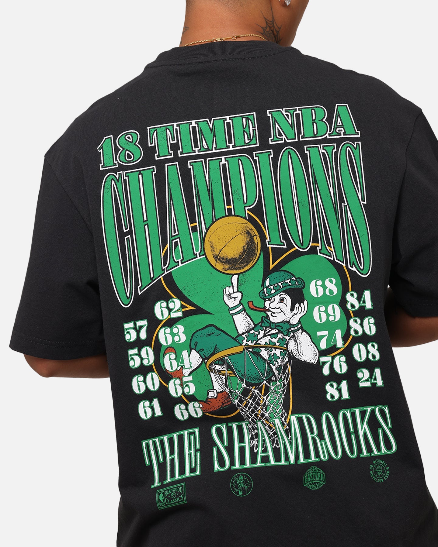 Mitchell & Ness Boston Celtics 18-Time NBA Champions T-Shirt Faded Black