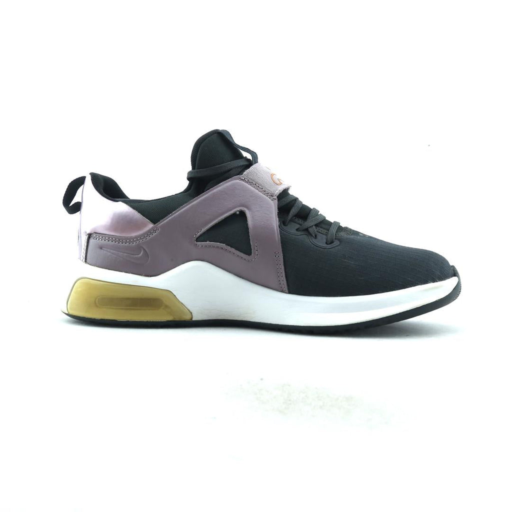 NIKE AIR MAX BELLA TR 5