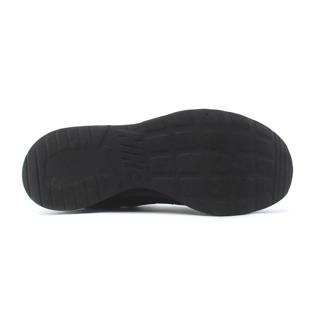 NIKE TANJUN