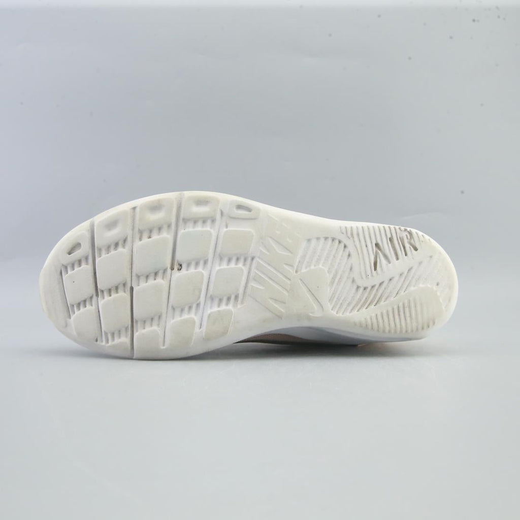NIKE AIR MAX OKETO