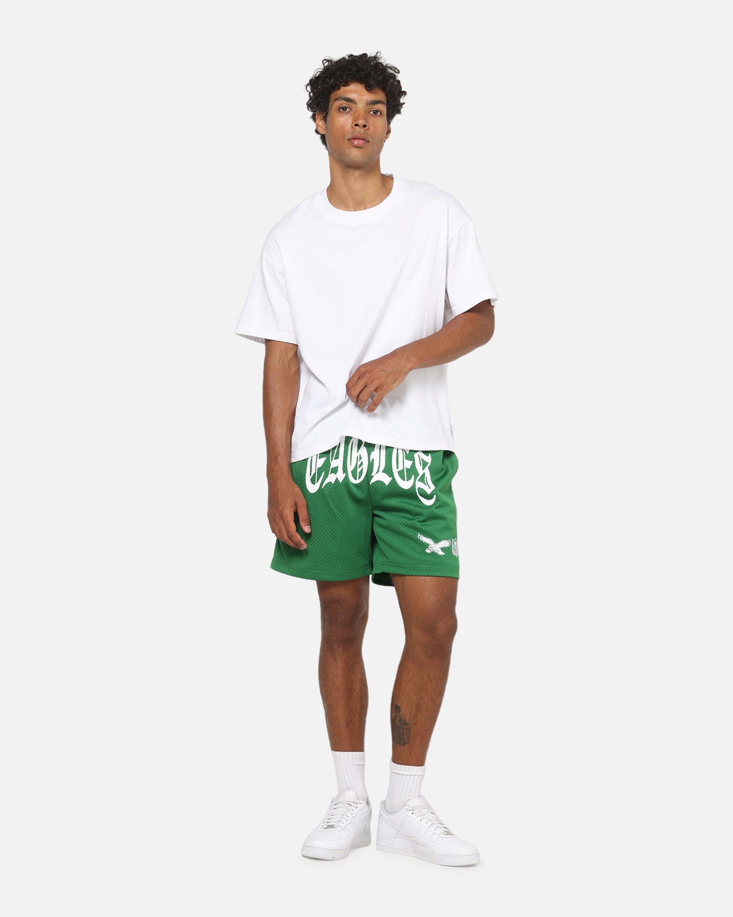 Mitchell & Ness Philadelphia Eagles Arch Script Shorts Green