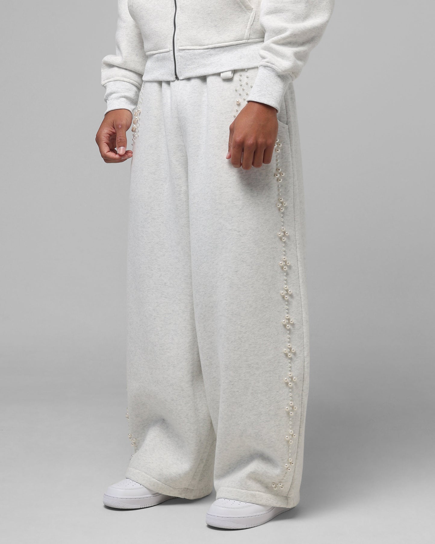 Loiter Pearl Sweatpants Off White