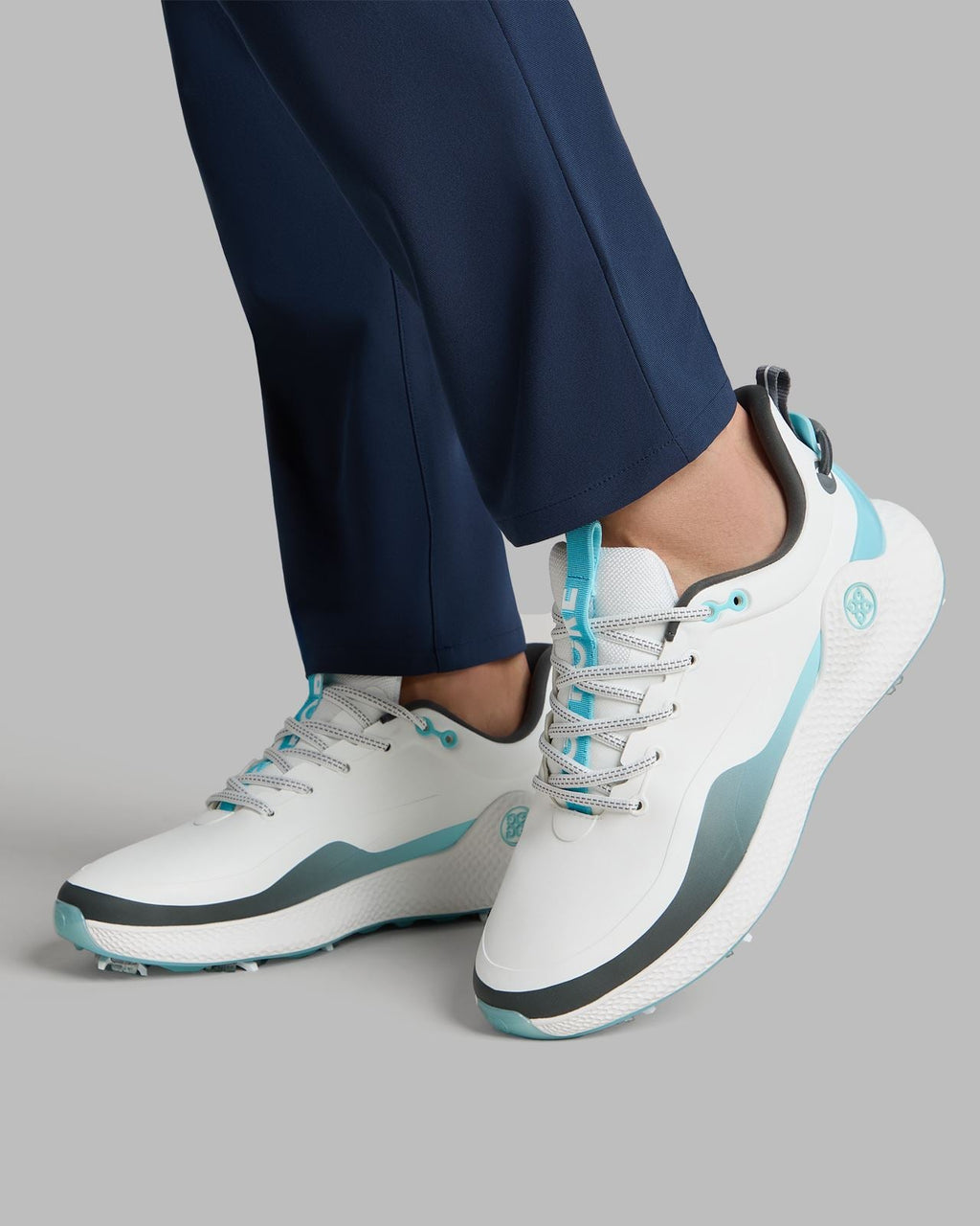MG4+ O2 Gradient G/LOCK Spiked Golf Shoes Snow/Cenote