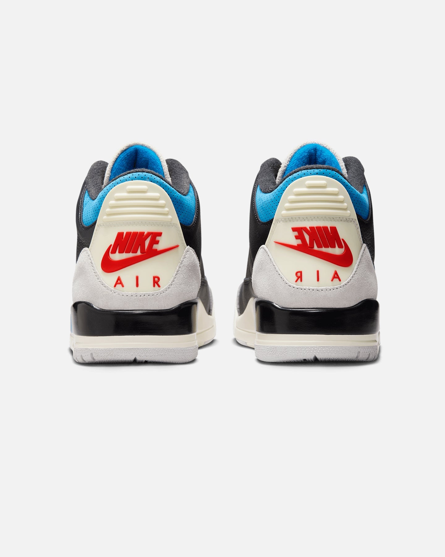 Jordan Air Jordan 3 Retro "Rare Air" Black/Chile Red-Neutral Grey