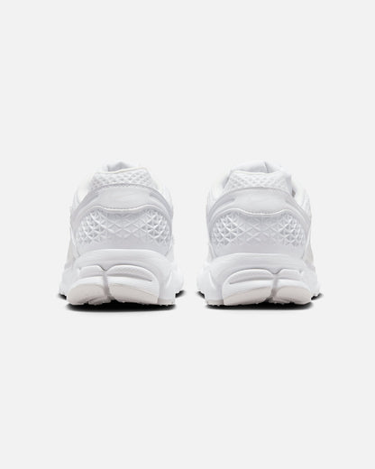 Nike Women's Zoom Vomero 5 White/White