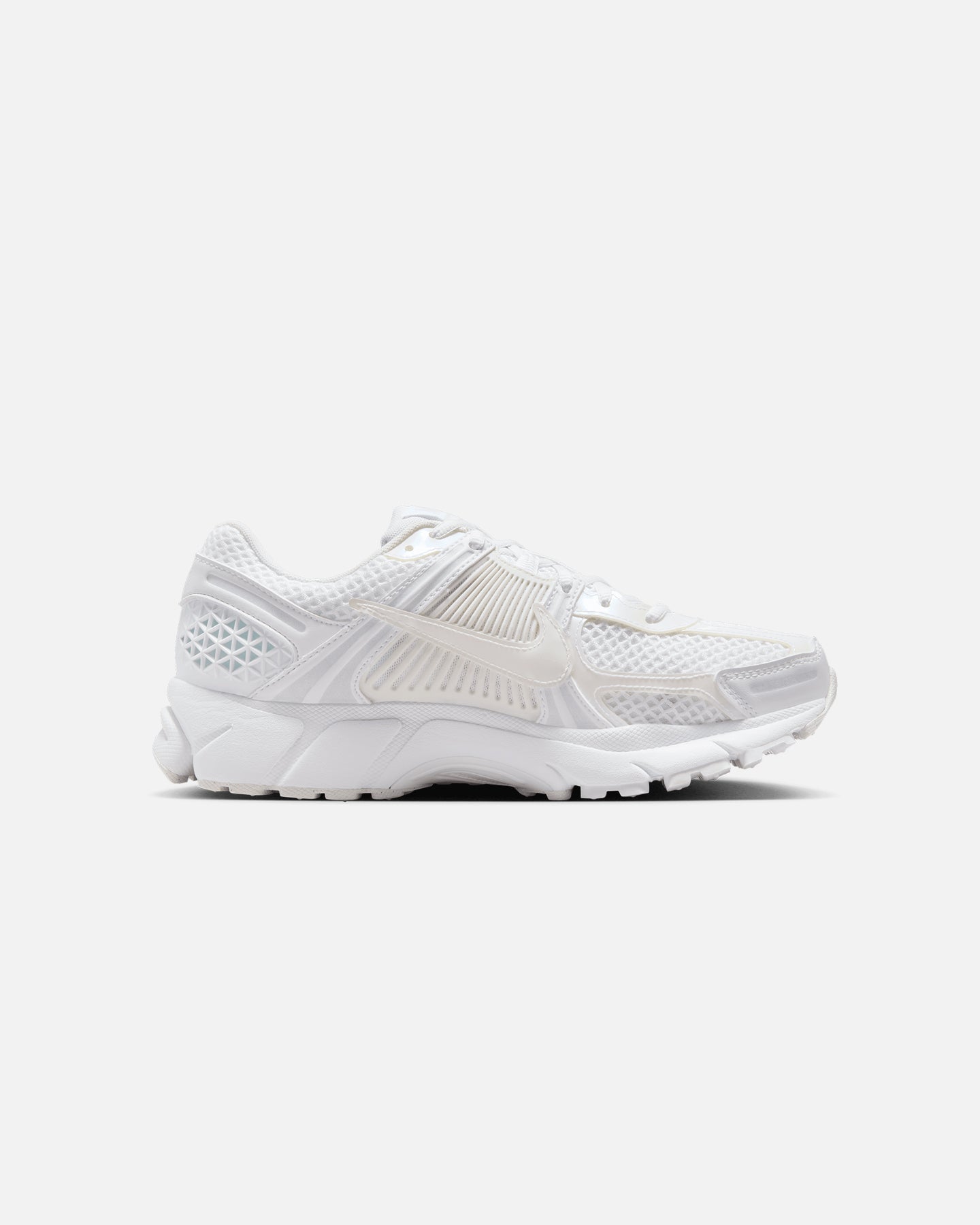 Nike Women's Zoom Vomero 5 White/White