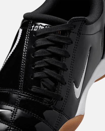 Nike Women's Total 90 Black/White