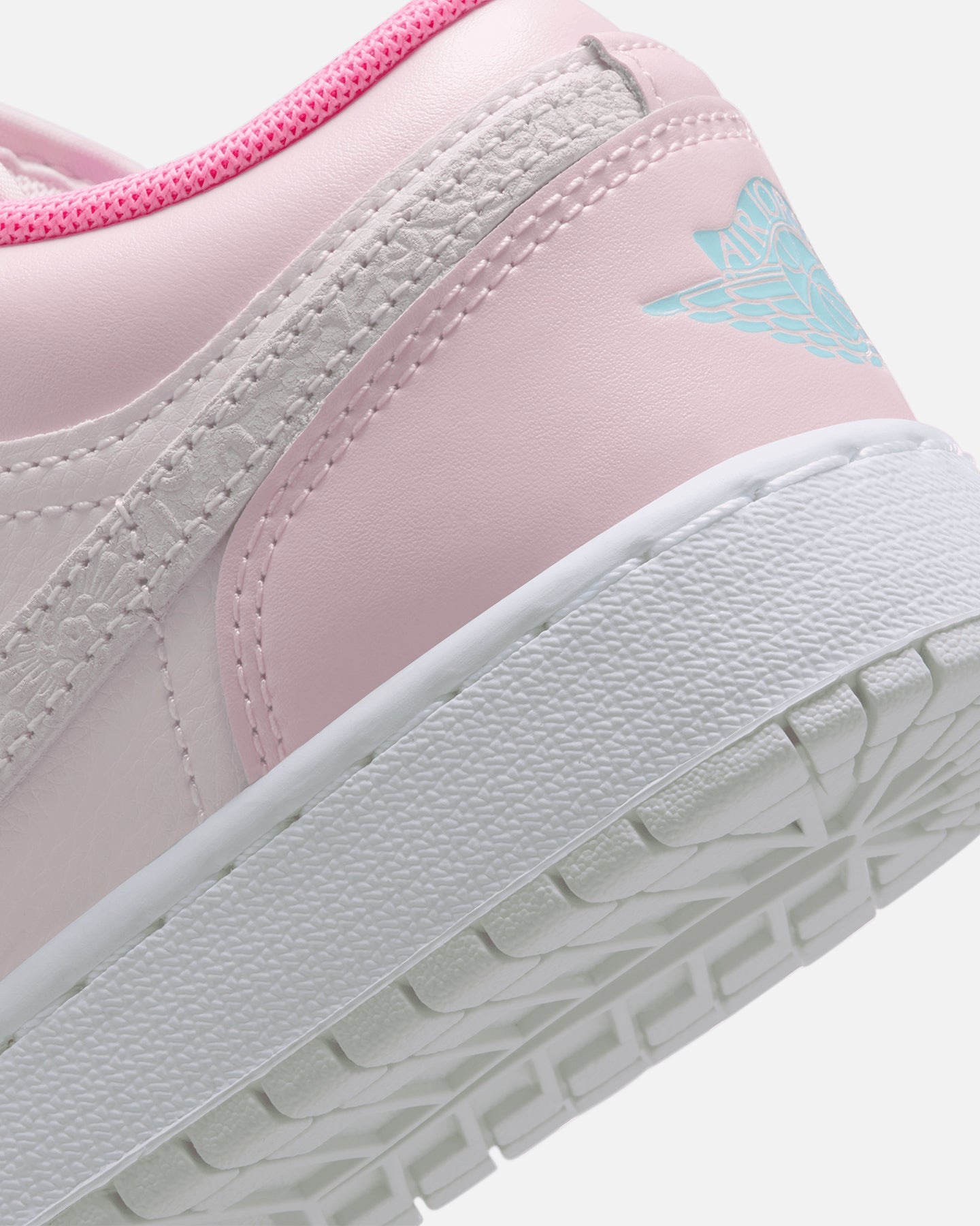 Jordan Kids' Air Jordan 1 Low SE (GS) Pink