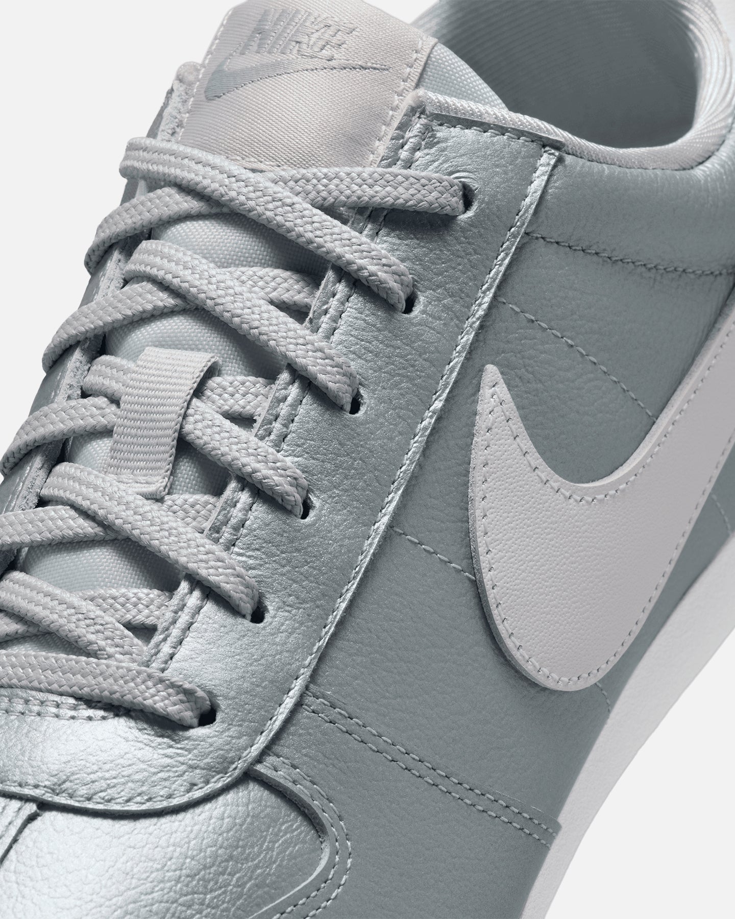 Nike Women's Sprint Sister Silver