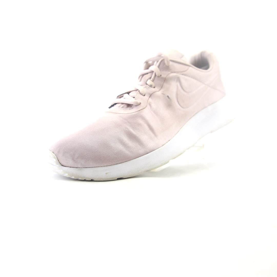 NIKE TANJUN