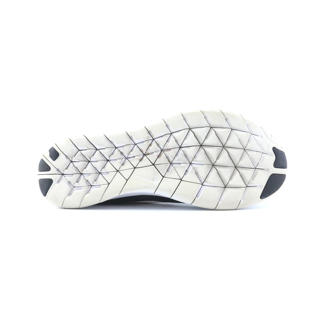 NIKE FREE RUN