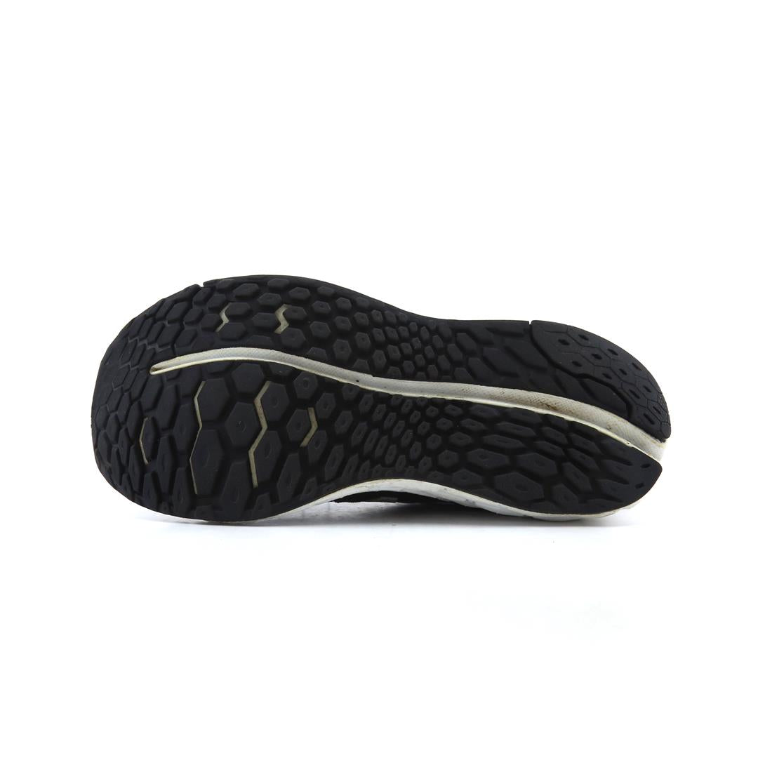 NEW BALANCE  FRESH FOAM VONGO V4