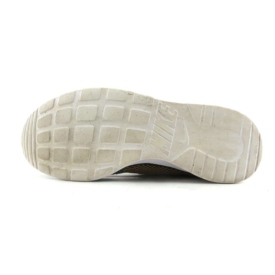 NIKE  TANJUN