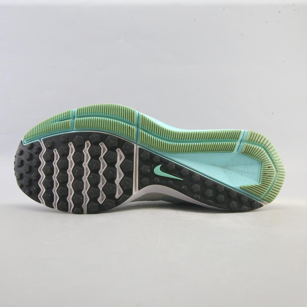 NIKE ZOOM WINFLO 4
