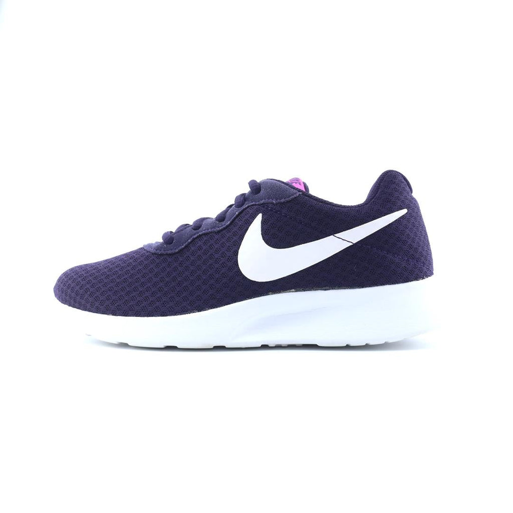NIKE TANJUN