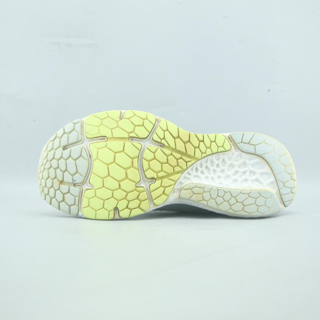 NEW BALANCE FRESH FOAM X 880 V11