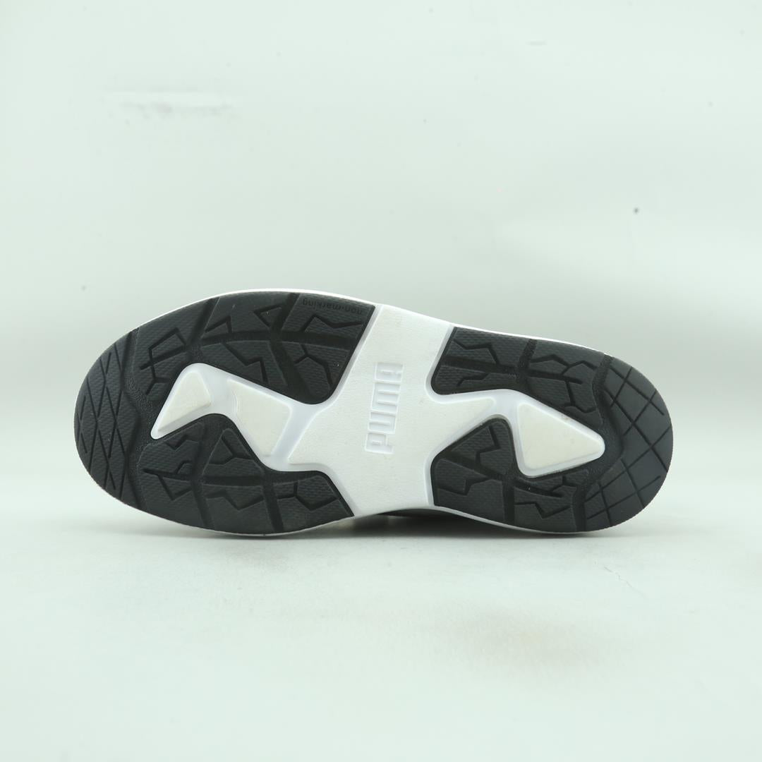 PUMA  EVOLVE COURT V