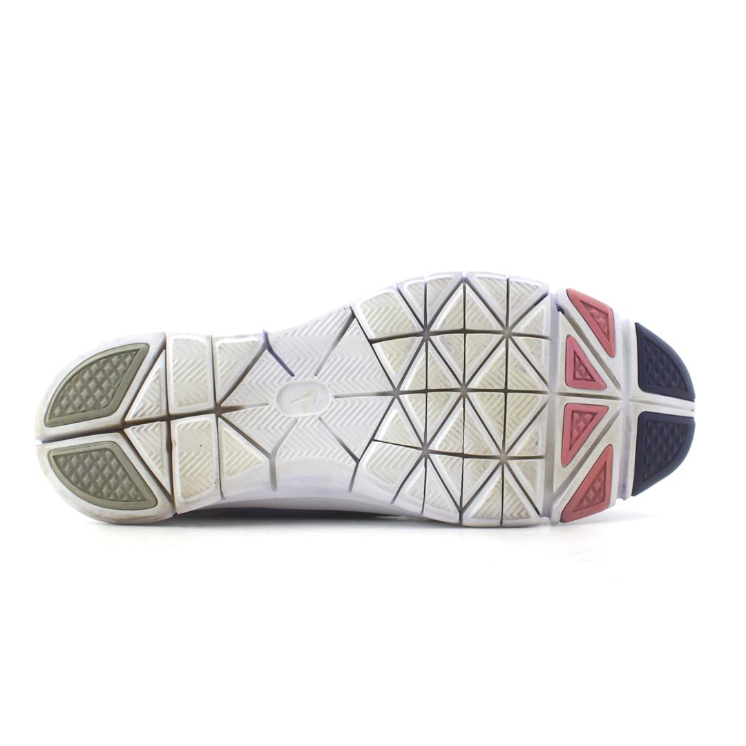 NIKE FREE TR FIT 4