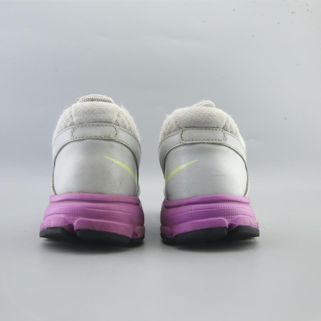 NIKE RELENTLESS 2