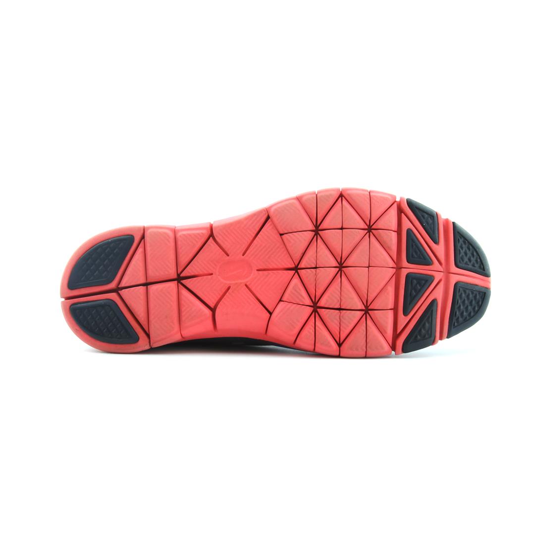 NIKE FREE 5 TR FIT 4