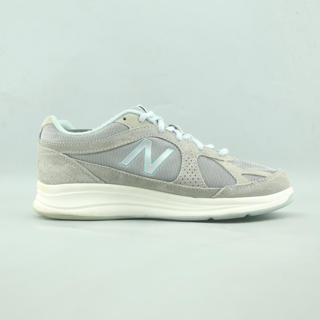NEW BALANCE 877