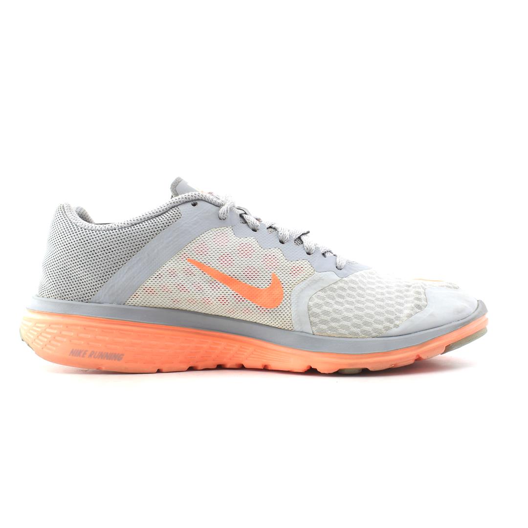 NIKE FS LITE RUN 3