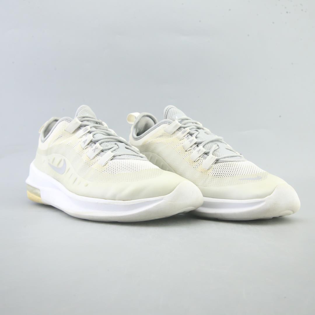 NIKE AIR MAX AXIS