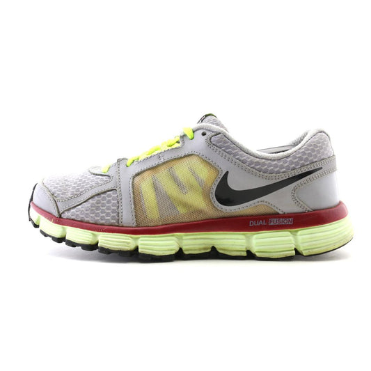 NIKE  DUAL FUSION ST 2