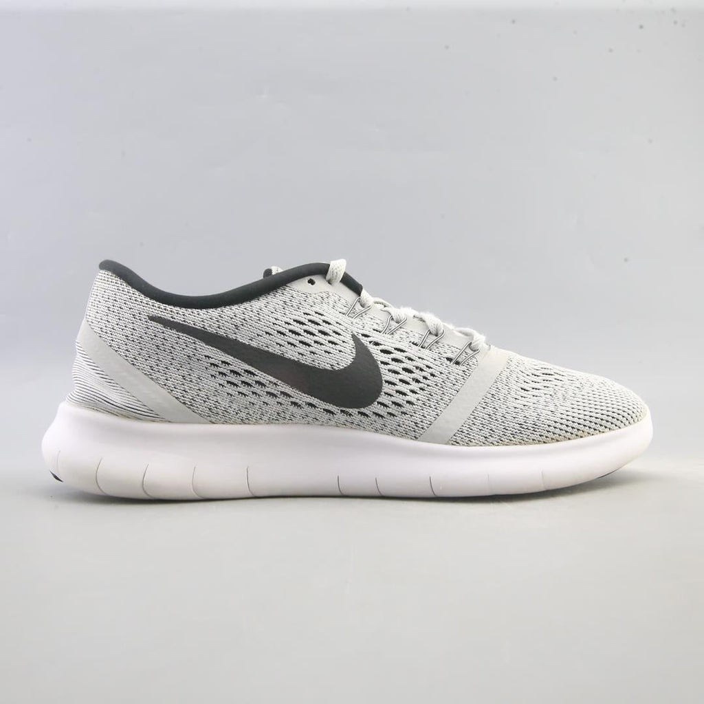 NIKE FREE RN