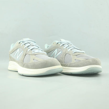 NEW BALANCE 877