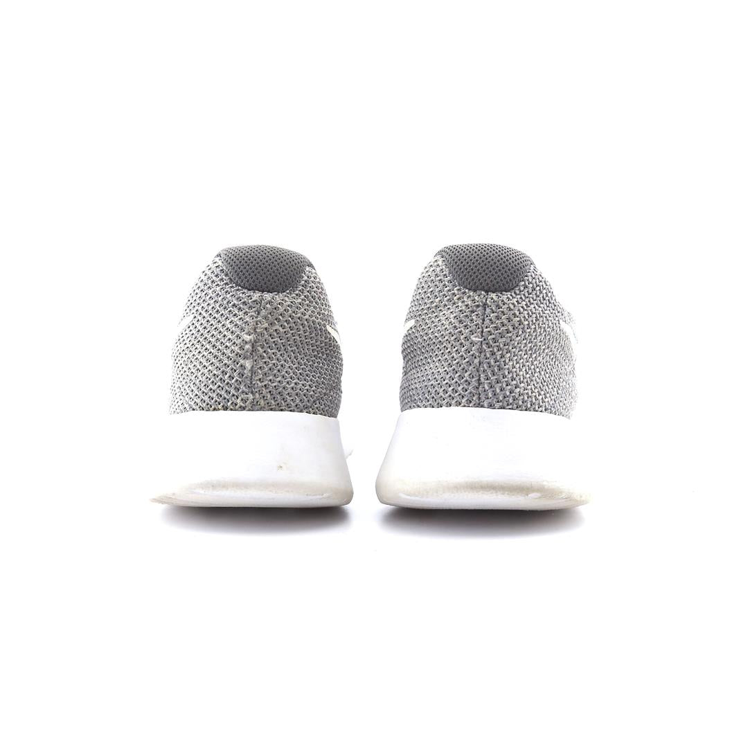 NIKE TANJUN