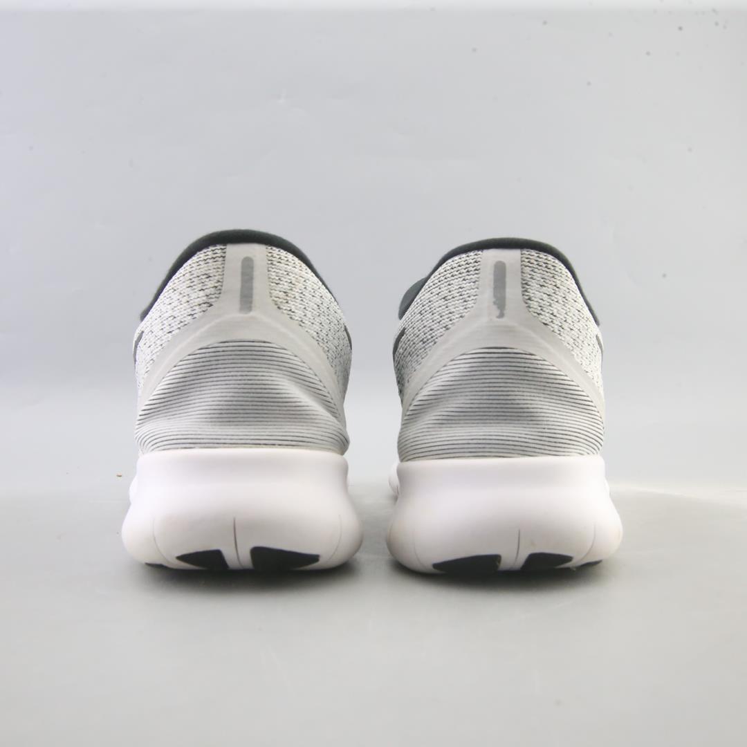NIKE FREE RN