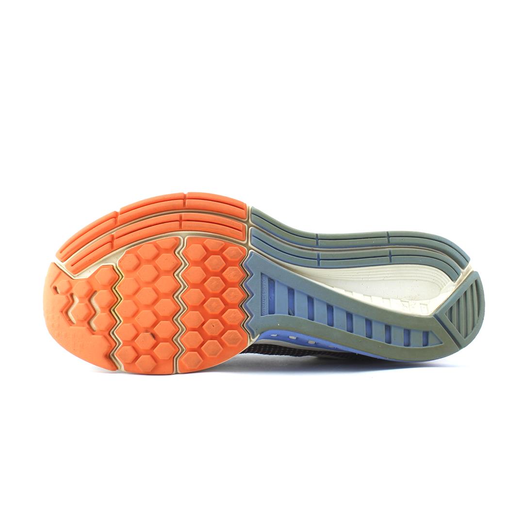 NIKE  AIR ZOOM STRUCTURE 19