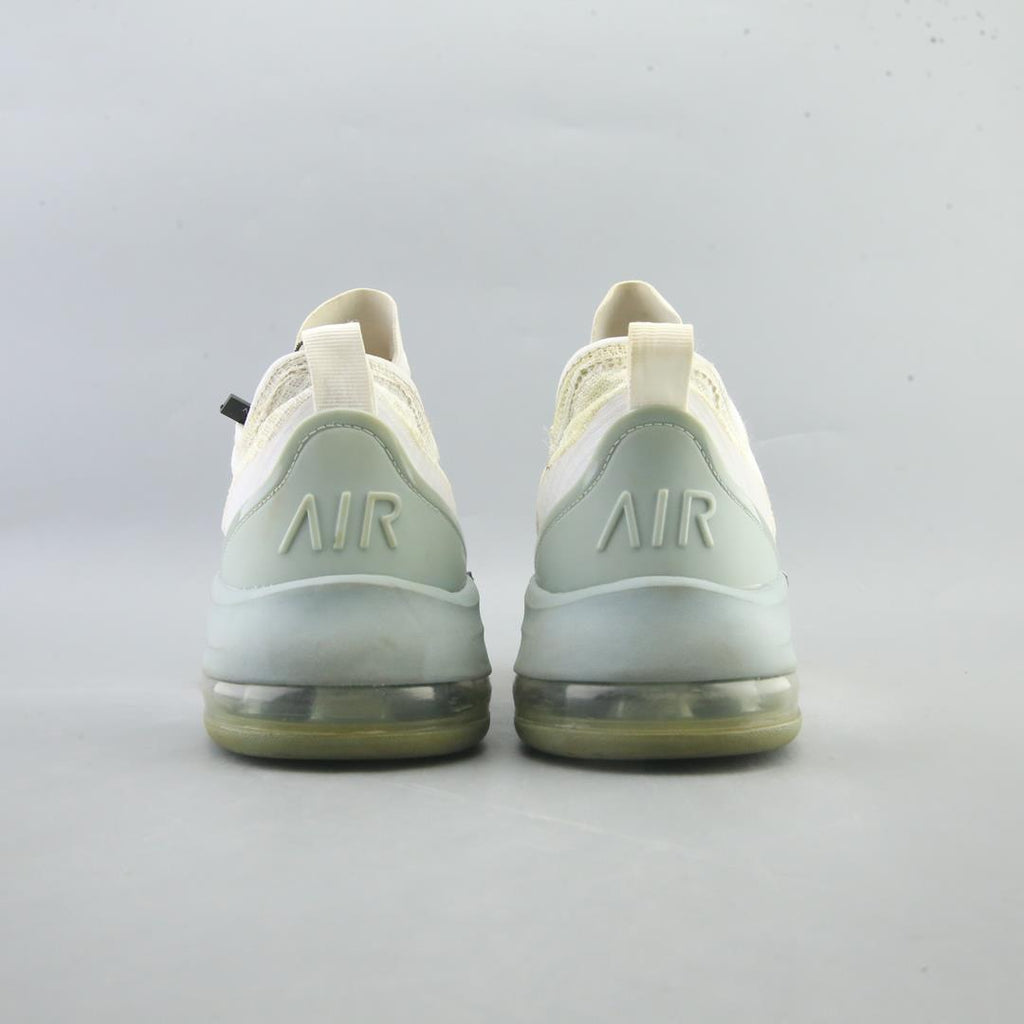 NIKE AIR MAX MOTION 2
