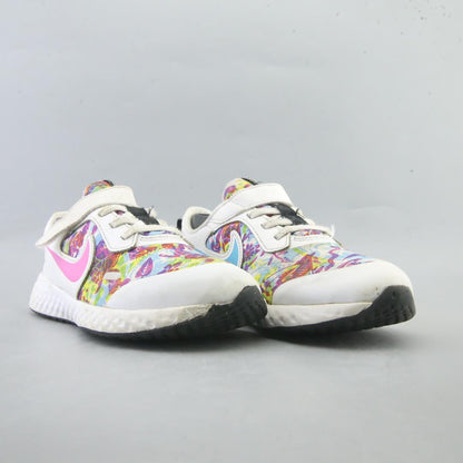 NIKE REVOLUTION 5