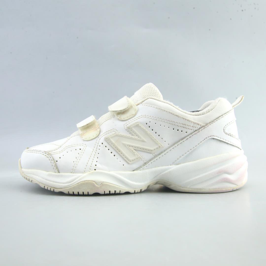 NEW BALANCE 624V1