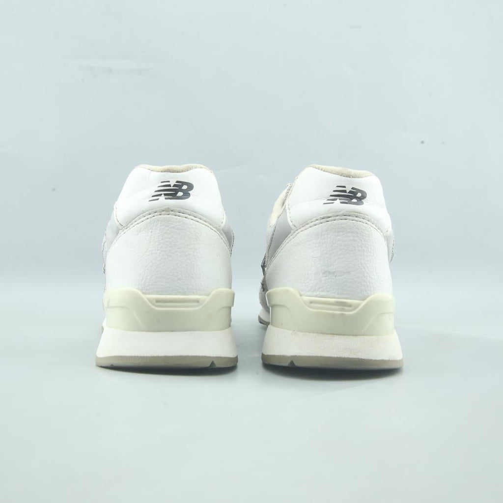 NEW BALANCE  996