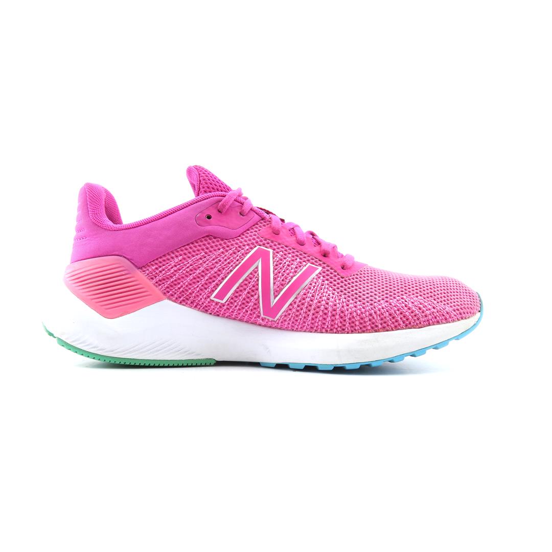 NEW BALANCE  VENTR
