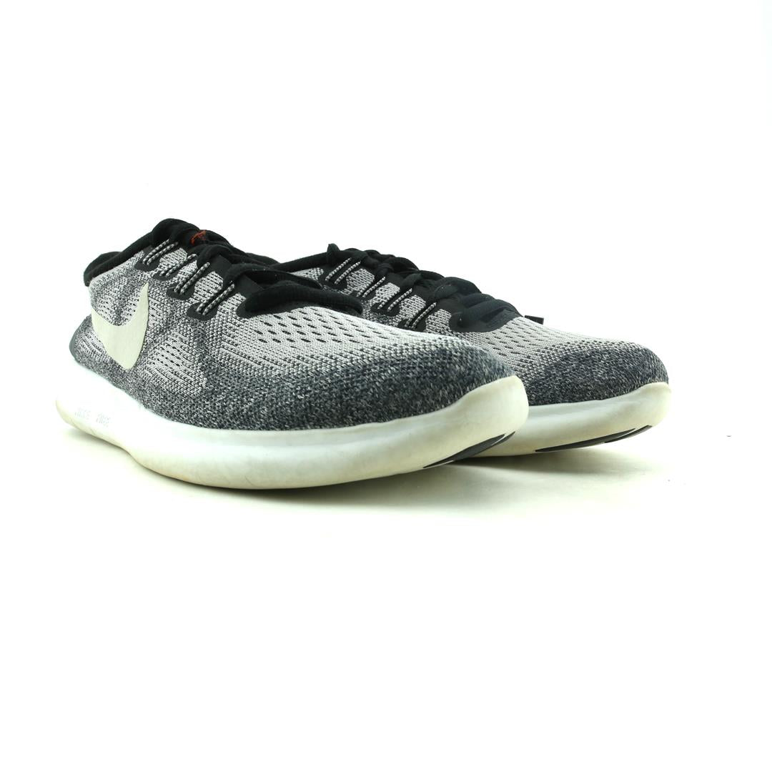 NIKE FREE RN 2017