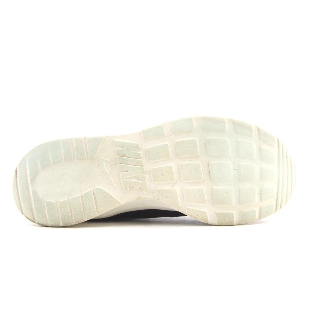 NIKE TANJUN SE