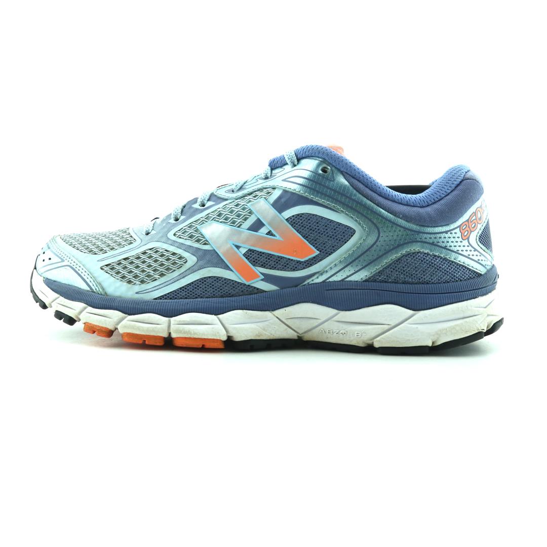 NEW BALANCE 860V6