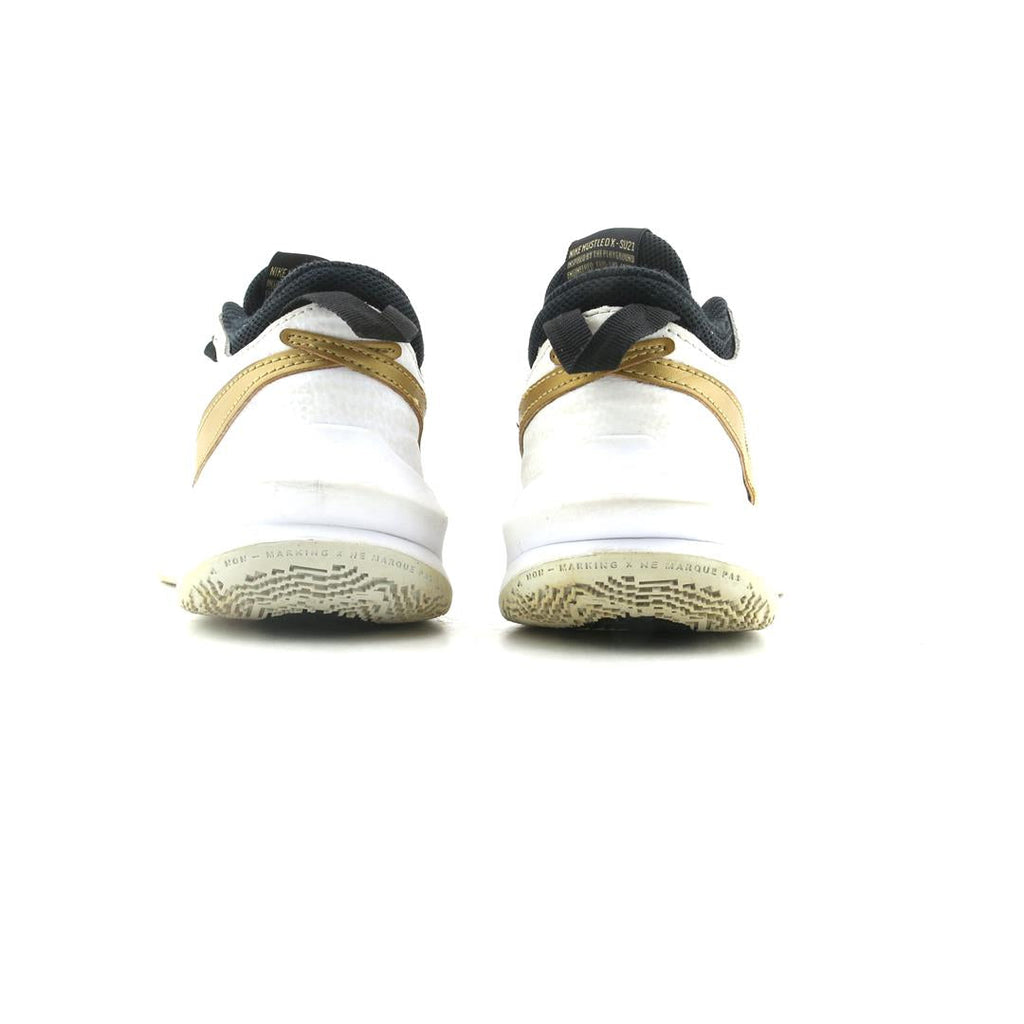 NIKE TEAM HUSTLE D 10