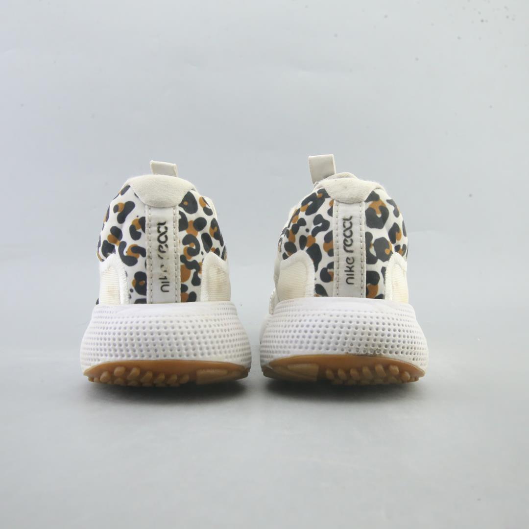 NIKE REACT ESCAPE RUN
